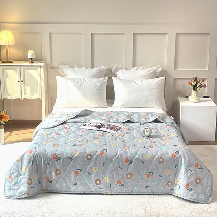 91家纺网 家纺一手货源 找家纺 诗雅纺织 2025新款亲肤柔软钻石绒夏被空调被 飞花