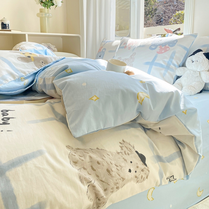 91家纺网 家纺一手货源 找家纺 宜家坊 2025早春新品全棉纯棉喷气13070小清新印花纯棉四件套-风格二 玩偶派对