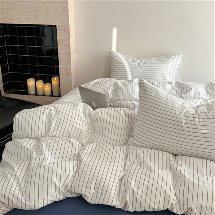 91家纺网 家纺一手货源 找家纺 金丝鸟家纺 2025新款全棉斜纹印花条纹系列四件套及单品 白色象牙