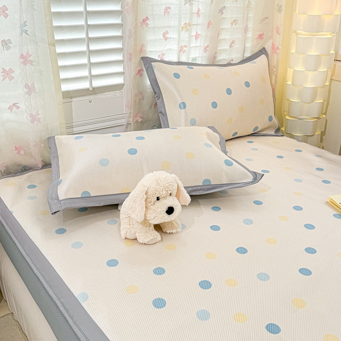 91家纺网 家纺一手货源 找家纺 2025新款小清新数码印花床笠款冰藤席 床笠彩物语