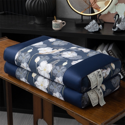 91家纺网 家纺一手货源 找家纺 （总）仁宇枕业 2025新款新品高端奢华全棉贡缎牡丹花开系列全荞麦枕头枕芯