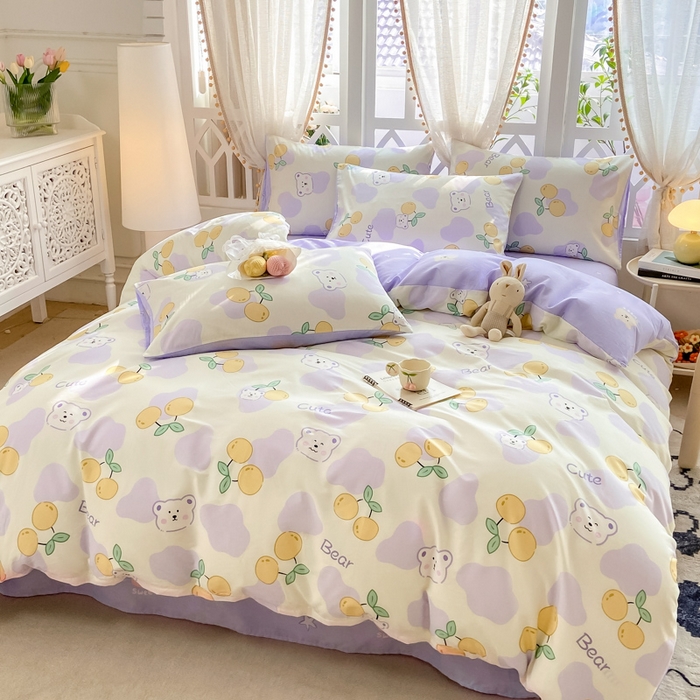 91家纺网 家纺一手货源 找家纺 宜家坊 2025早春新品全棉纯棉喷气13070小清新印花纯棉四件套-风格二 熊噜噜爱果子