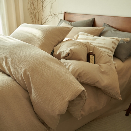 2025新款纯棉水洗棉三层树纹提花四件套 三层纱树皮纹四件套-浅驼