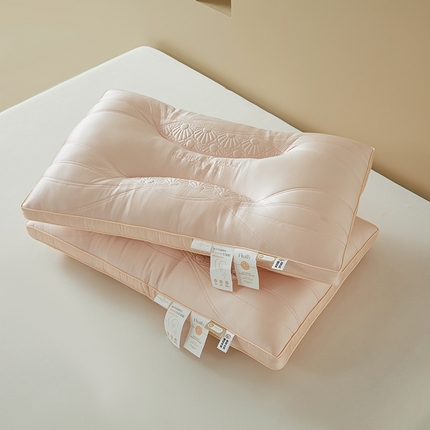 91家纺网 家纺一手货源 找家纺 （总）2025新款锦瑟年华枕 枕头枕芯