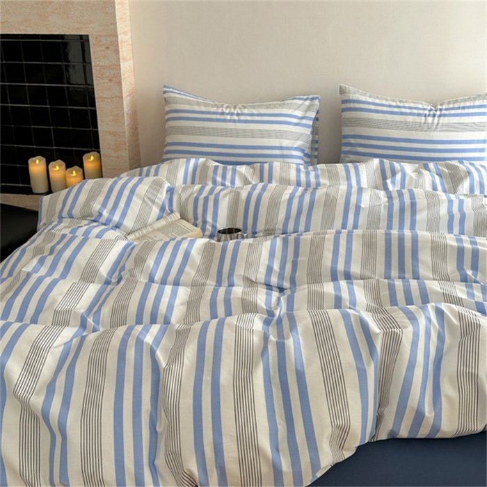 91家纺网 家纺一手货源 找家纺 金丝鸟家纺 2025新款全棉斜纹印花条纹系列四件套及单品 具象蓝