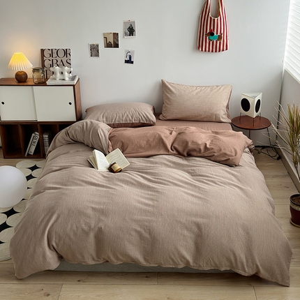 91家纺网 家纺一手货源 找家纺 （总）水洗的故事2025新款贡缎色织提花条纹款四件套