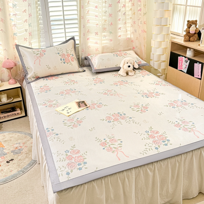 91家纺网 家纺一手货源 找家纺 川悦生活 2025新款数码印花冰藤席 玫瑰原野