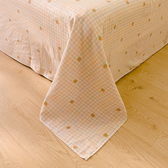 91家纺网 家纺一手货源 找家纺 DoDo 兜兜 2026新款全棉双层纱印花单床单（可定做尺寸） 格子草莓