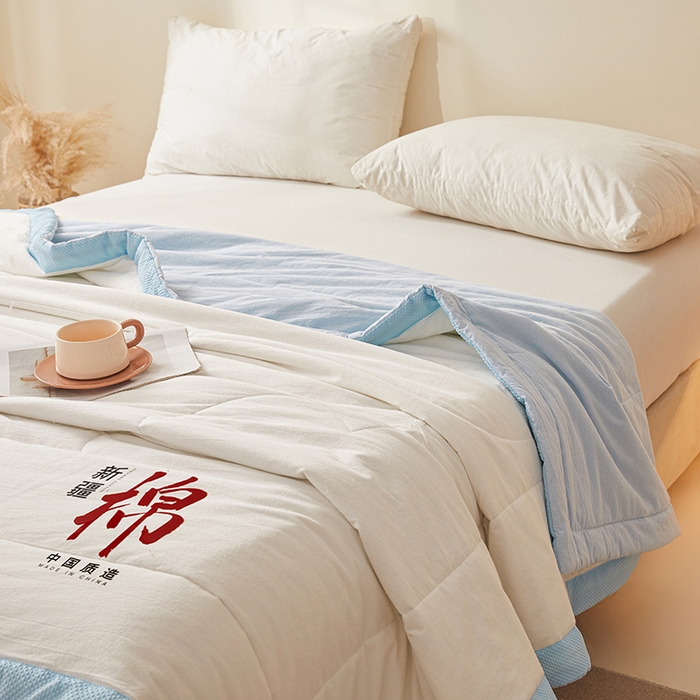 91家纺网 家纺一手货源 找家纺 熙宴家纺 2025新款水洗棉100%新疆棉花夏被-月光白 月光白+蓝