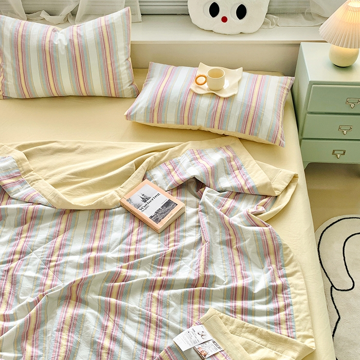 91家纺网 家纺一手货源 找家纺 水洗的故事 2025新款全棉色织水洗棉棉花夏被被子被芯 拾光条