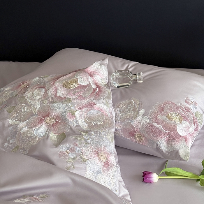 91家纺网 家纺一手货源 找家纺 鹿班家居 2025春夏款100S长绒棉精密刺绣-甜郁季风【标准会员-20元】 甜郁季风-紫色