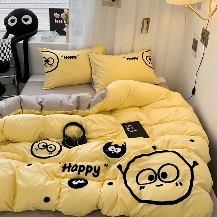 91家纺网 家纺一手货源 找家纺 沐慕 2025新款简约亲肤毛巾绣四件套 黑球球-黄色