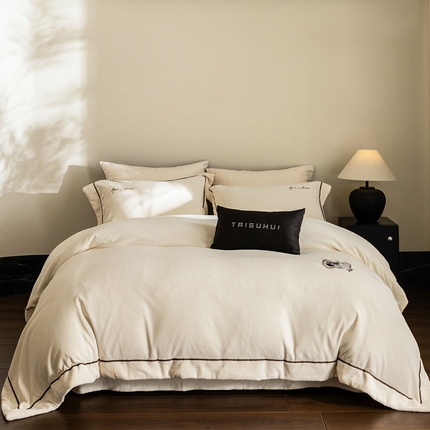 太古汇家居 2025新款云肤绒绒绣花赫本系列四件套 绒赫本-米白