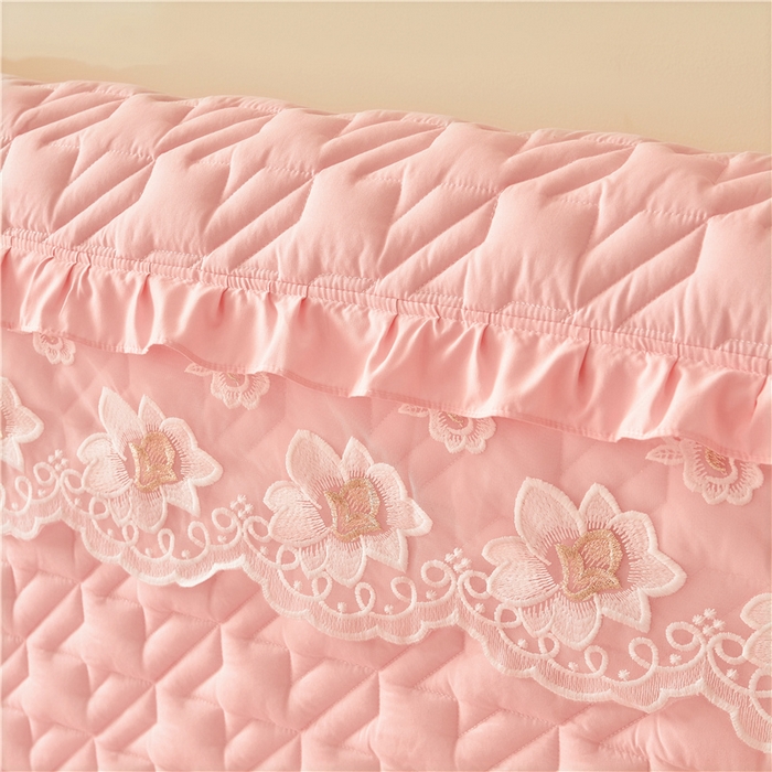 91家纺网 家纺一手货源 找家纺 十个点家纺 2025新款千鸟格磨毛绗缝夹棉纯色花边床头罩 经典玉粉