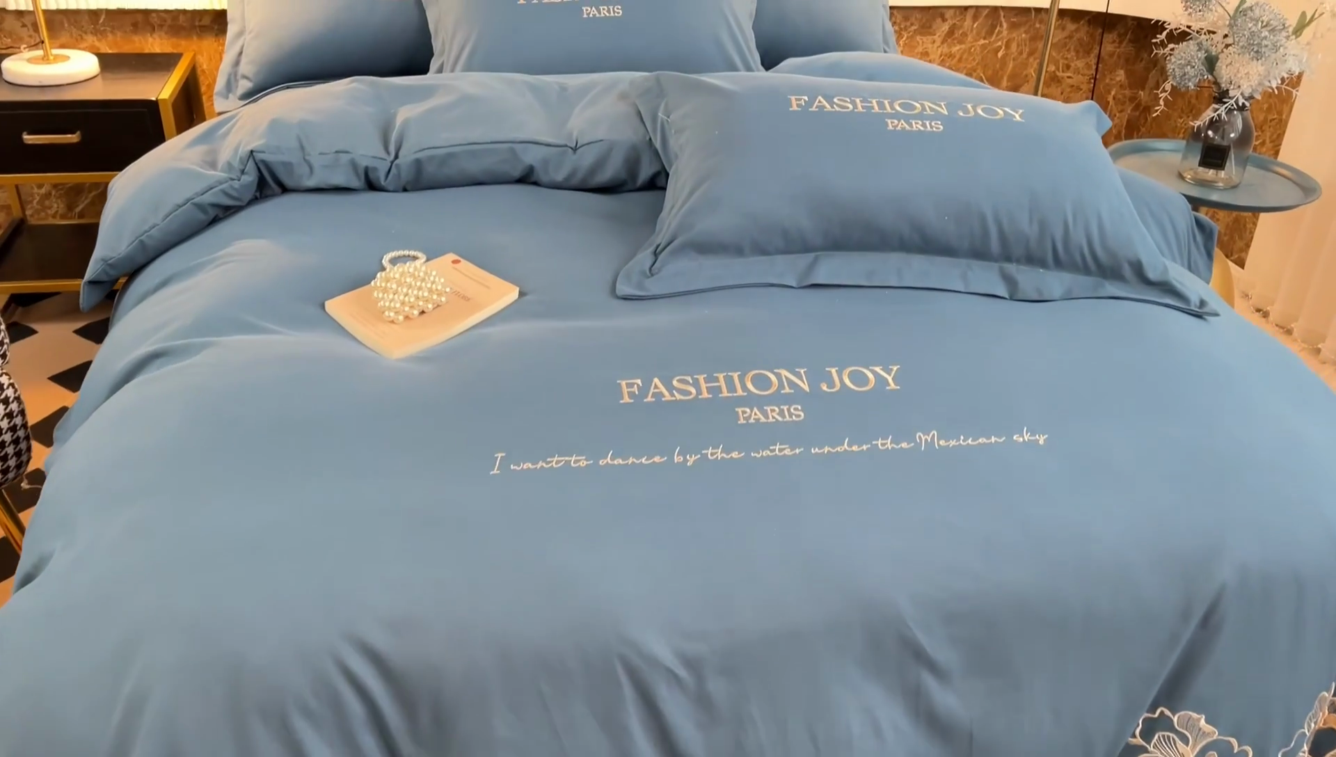 91家纺网 家纺一手货源 找家纺 梵克保罗 2025新款直播热卖长绒棉刺绣花边四件套-繁星系列 繁星-钻石蓝