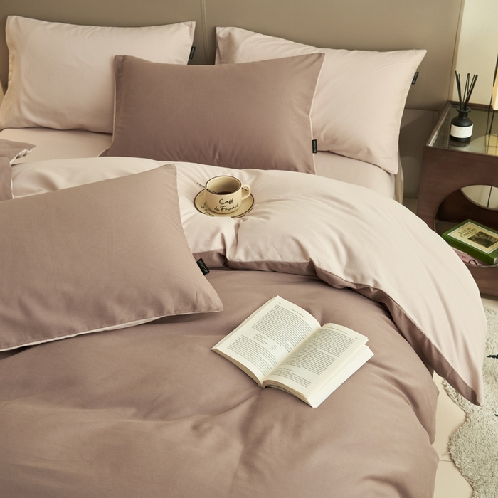 91家纺网 家纺一手货源 找家纺 2025新款全棉13372水洗棉双拼四件套（影棚亮光） 暗香紫砂+40驼