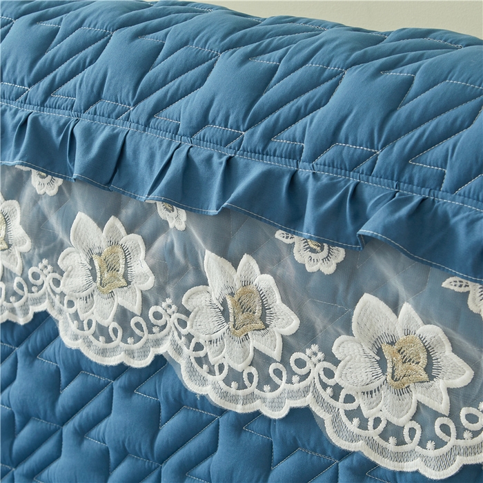 91家纺网 家纺一手货源 找家纺 十个点家纺 2025新款千鸟格磨毛绗缝夹棉纯色花边床头罩 经典兰色