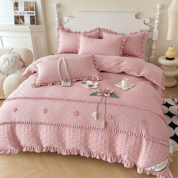 91家纺网 家纺一手货源 找家纺 兴美佳家纺 2025新款全加棉泡泡棉亲肤绗缝四件套-爱的家园 爱的家园-藕粉