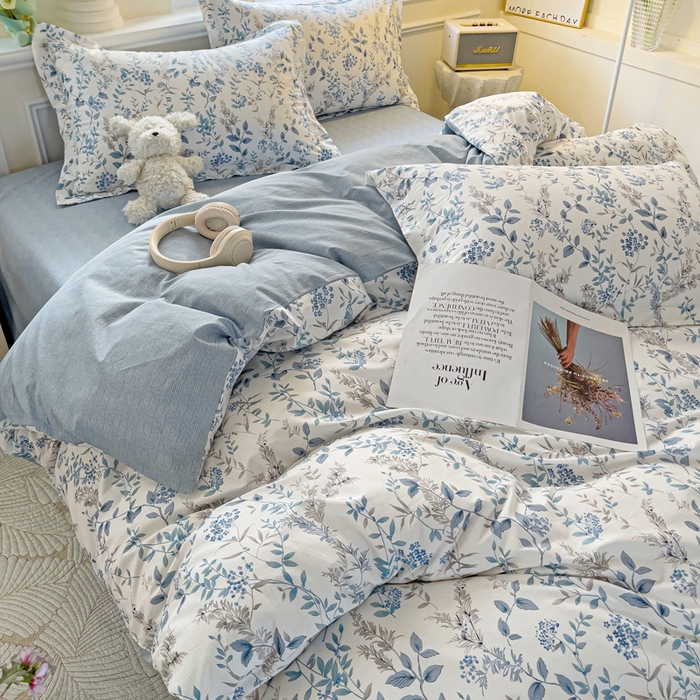 91家纺网 家纺一手货源 找家纺 大柏树 2025新款全棉13376印花四件套系列（可定制）-床单四件套青野花梦-蓝