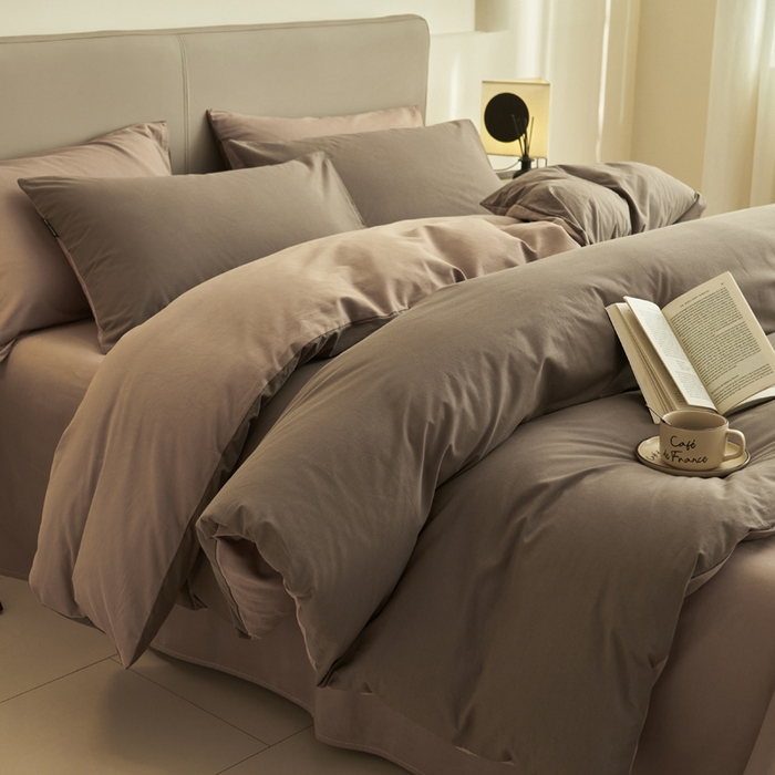 91家纺网 家纺一手货源 找家纺 2025新款全棉13372水洗棉双拼四件套（影棚暗光） 40暖木棕+拾柴