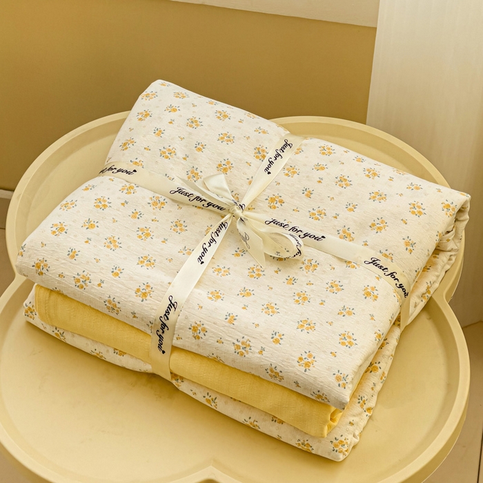 91家纺网 家纺一手货源 找家纺 优选 2025新款加厚云感棉双层纱四件套小碎花被套床单床笠款学生三件套新款直播热款 橘子海