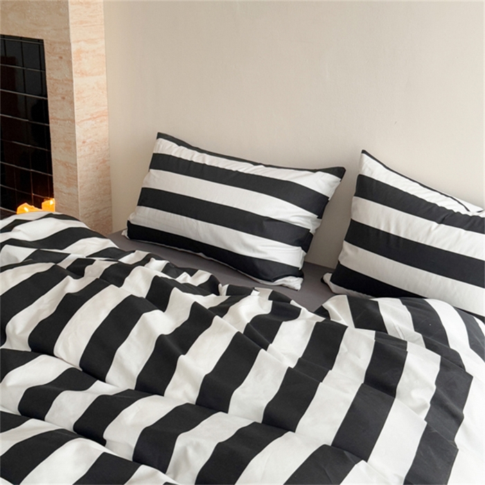 91家纺网 家纺一手货源 找家纺 金丝鸟家纺 2025新款全棉斜纹印花条纹系列四件套及单品 黑白世界
