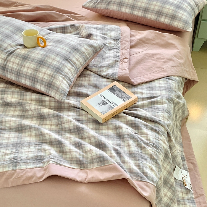 91家纺网 家纺一手货源 找家纺 水洗的故事 2025新款全棉色织水洗棉棉花夏被被子被芯 南风格