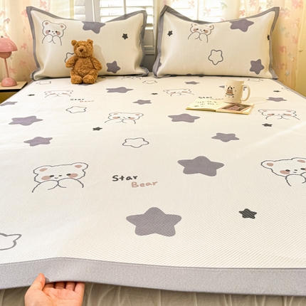 川悦生活 2025新款数码印花冰藤席 小熊幸运