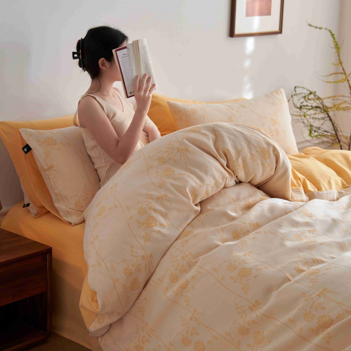 91家纺网 家纺一手货源 找家纺 安莱生活 2025新款60s双层纱色织大提花枝上玫瑰四件套系列 枝上玫瑰-嫩黄