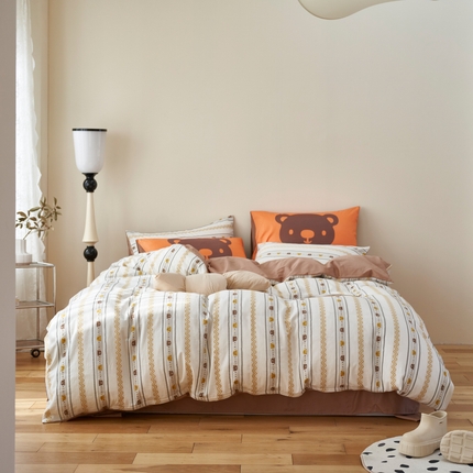 91家纺网 家纺一手货源 找家纺 （总）金丝鸟家纺 2025新款专版全棉三层纱提花四件套波纹小熊系列