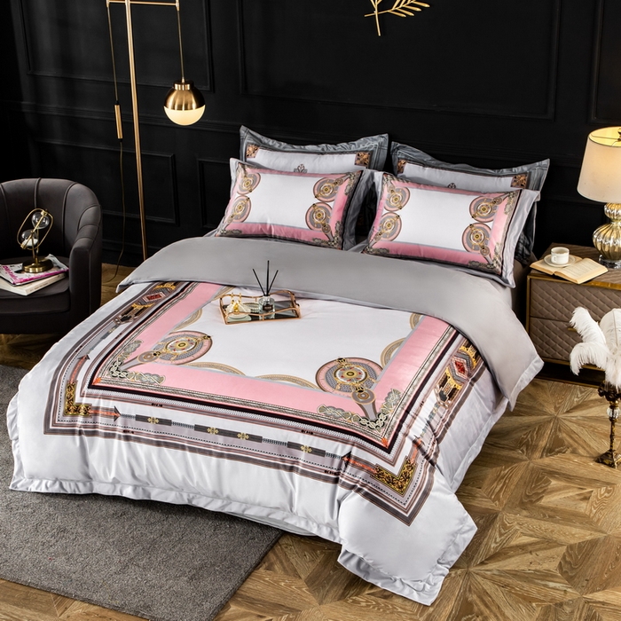 91家纺网 家纺一手货源 找家纺 梵克保罗 2025春夏新款天丝数码大版印花四件套 莱斯-灰