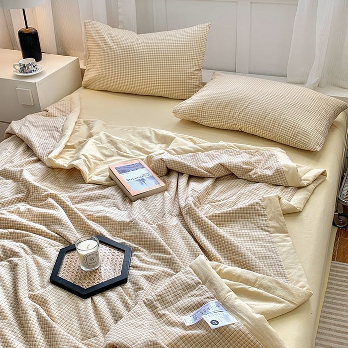 91家纺网 家纺一手货源 找家纺 水洗的故事 2025新款全棉色织水洗棉夏被&四件套 奶黄格