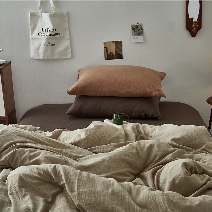 91家纺网 家纺一手货源 找家纺 水洗的故事 2025新款全棉A类皱皱纱纯色混搭四件套 燕麦