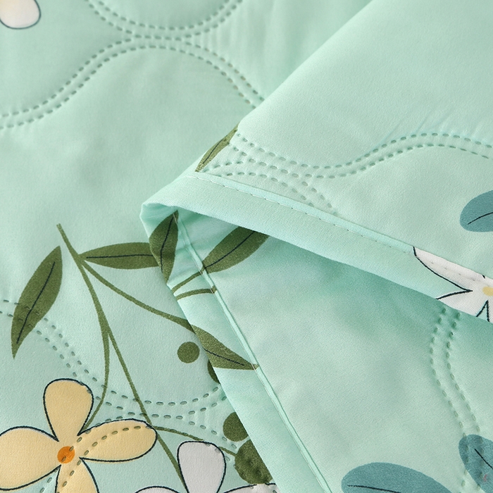 91家纺网 家纺一手货源 找家纺 诗雅纺织 2025新款亲肤柔软钻石绒夏被空调被 枝桠