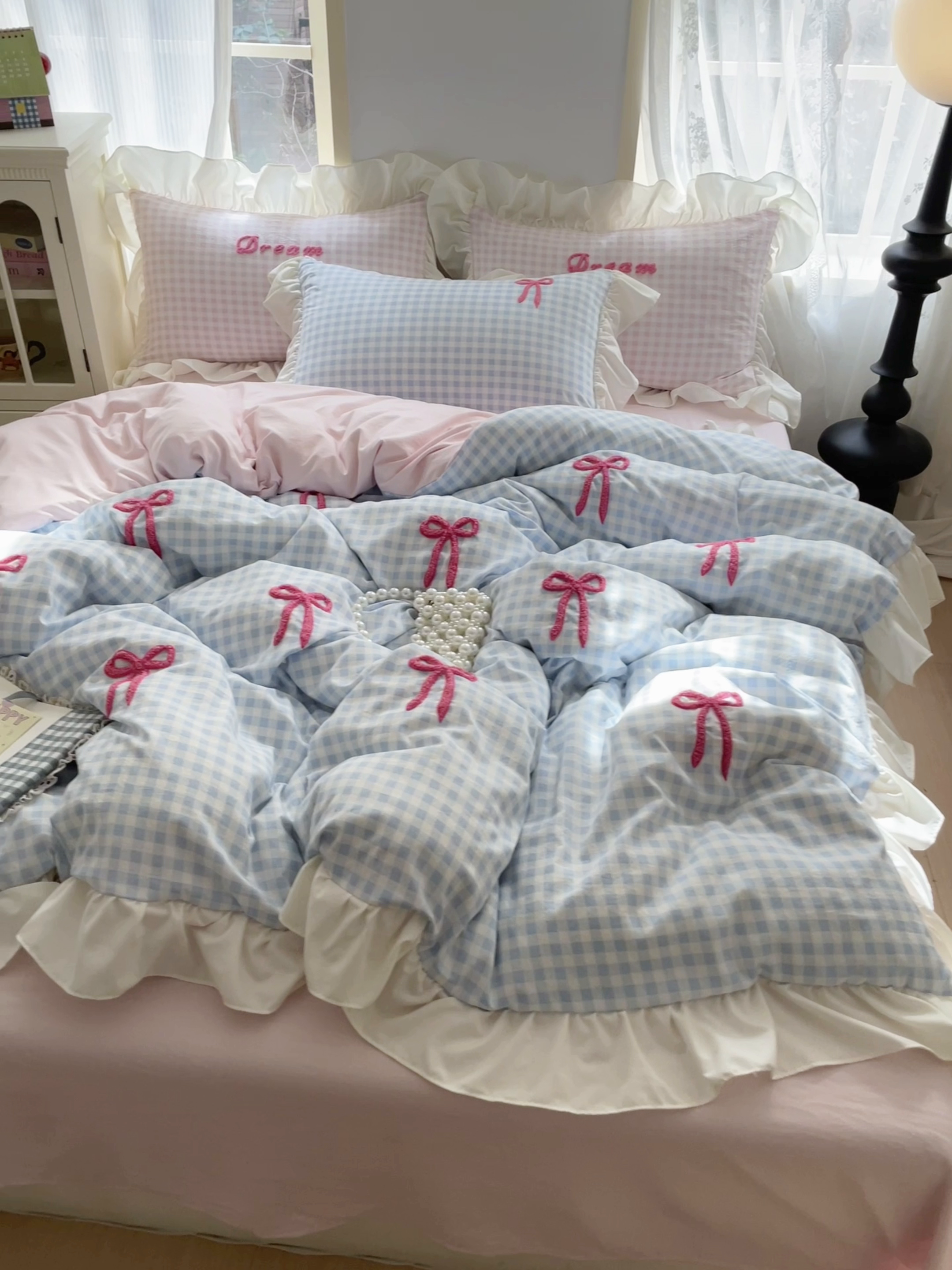 91家纺网 家纺一手货源 找家纺 沐辰2025春夏新款韩式花边款蝴蝶结四件套 韩式蝴蝶结-蓝