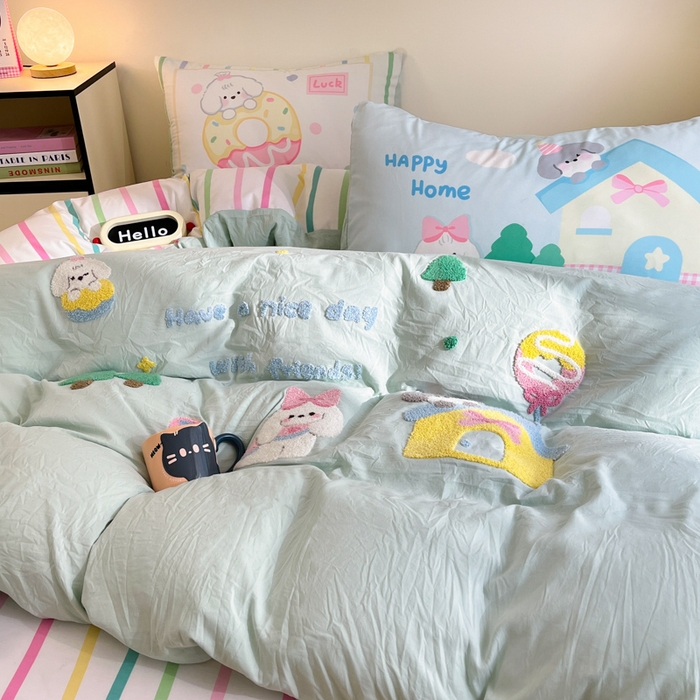 91家纺网 家纺一手货源 找家纺 沐慕 2025新款大版印加绣款四件套 萌宠家园