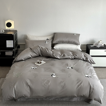 佰亿莱 2025新款100s长绒棉四件套 竹中熊猫-银灰