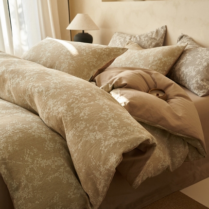 91家纺网 家纺一手货源 找家纺 （总）2025新款纯棉水洗棉三层纱繁花提花四件套