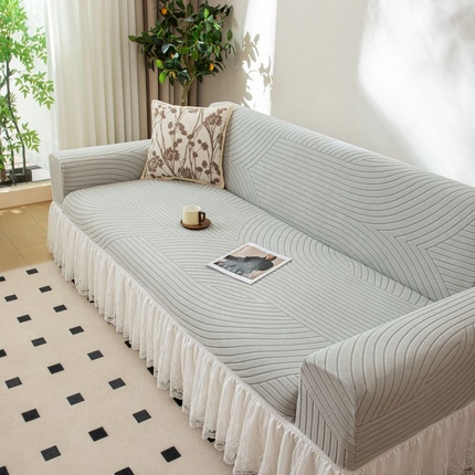 91家纺网 家纺一手货源 找家纺 沐沐家纺 2026新款流茵裙边沙发套 浅中灰