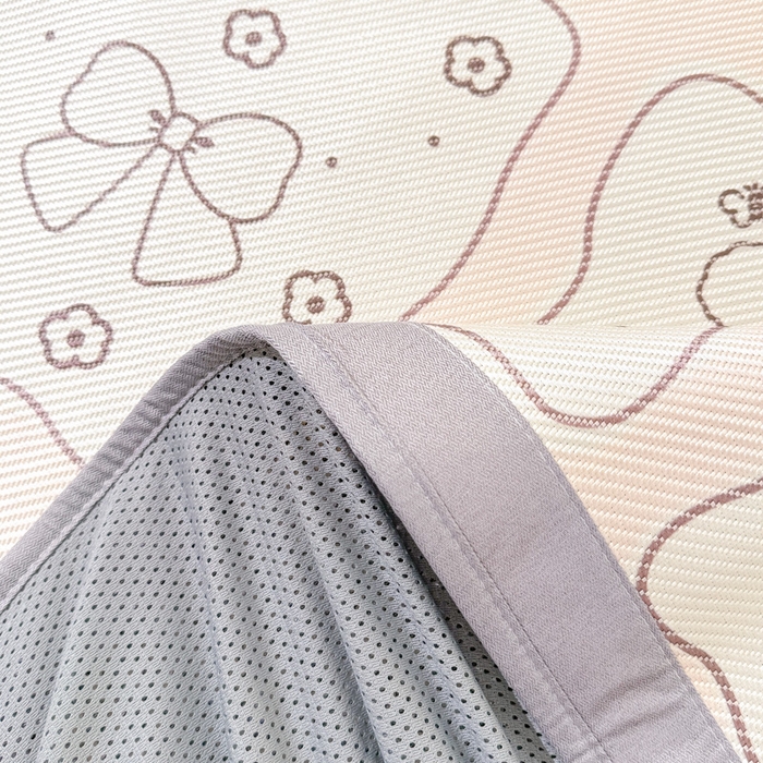 91家纺网 家纺一手货源 找家纺 2025新款小清新数码印花床笠款冰藤席 床笠狗仔甜蜜