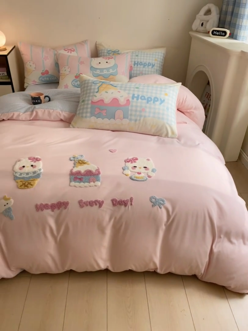 91家纺网 家纺一手货源 找家纺 沐慕 2025新款大版印加绣款四件套 游乐园