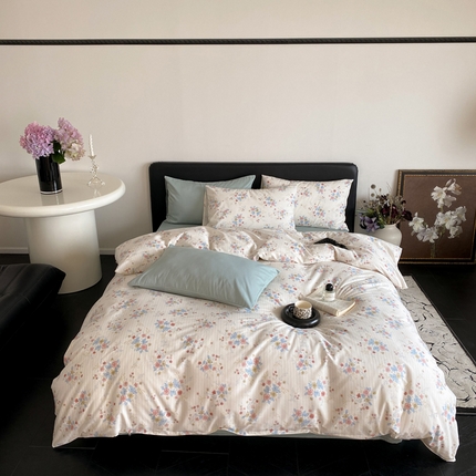 91家纺网 家纺一手货源 找家纺 （总）宜家坊 2025开春新品全棉喷气13070小清新印花纯棉全棉四件套-风格一