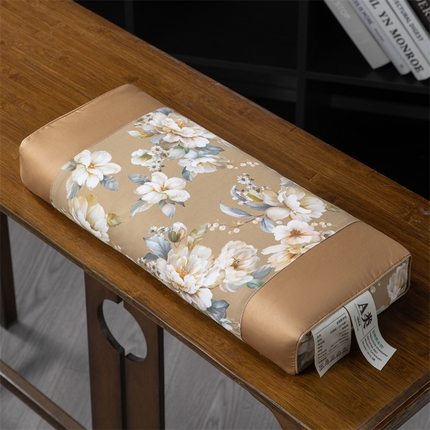 91家纺网 家纺一手货源 找家纺 （总）仁宇枕业 2025新款新品高端奢华全棉贡缎牡丹花开系列全荞麦枕头枕芯