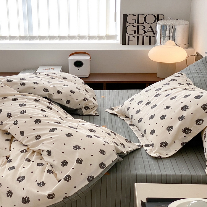 91家纺网 家纺一手货源 找家纺 宜家坊 2025开春新品全棉喷气13070小清新印花纯棉全棉四件套-风格一 黑白恋曲