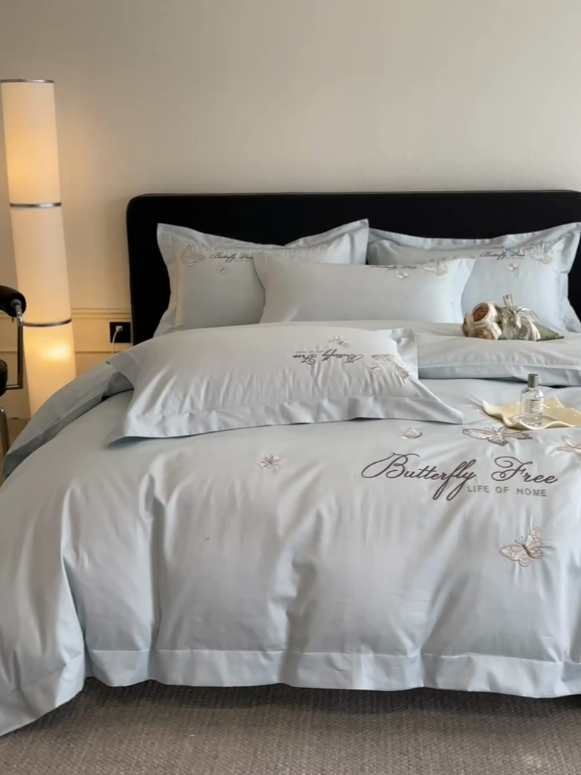 91家纺网 家纺一手货源 找家纺 （总）女子家纺 2025新款亲肤舒适轻奢简约四件套--蝶恋飞