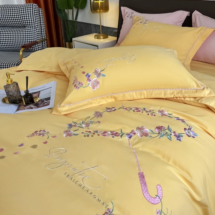 91家纺网 家纺一手货源 找家纺 梵克保罗 2025新款直播热卖长绒棉刺绣花边四件套-莉薇系列 莉薇-柠檬黄