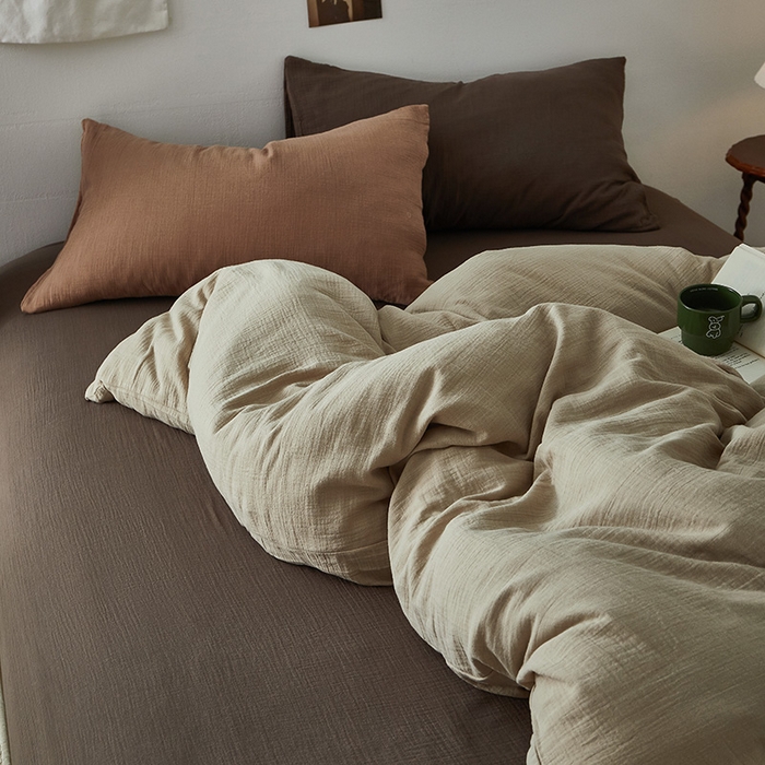 91家纺网 家纺一手货源 找家纺 水洗的故事 2025新款全棉A类皱皱纱纯色混搭四件套 燕麦