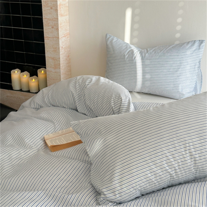 91家纺网 家纺一手货源 找家纺 金丝鸟家纺 2025新款全棉斜纹印花条纹系列四件套及单品 清澈