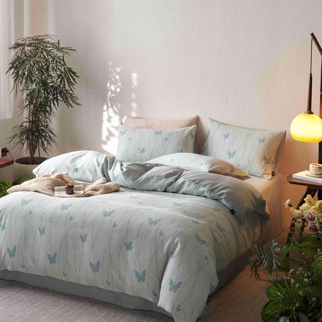 91家纺网 家纺一手货源 找家纺 安莱生活 2025新款60s双层纱色织大提花蝶舞翩翩四件套系列 蝶舞翩翩-浅蓝