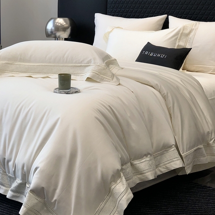 91家纺网 家纺一手货源 找家纺 （总）太古汇家居 2025新款打孔镂空宽边格拉夫系列四件套